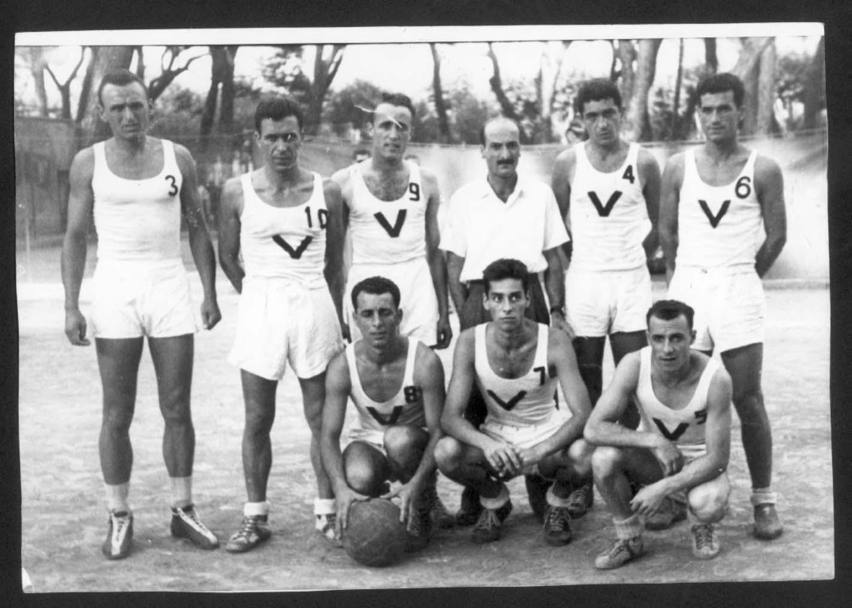 Stagione 1945-1946 La Virtus Bologna campione d&#39;Italia di basket